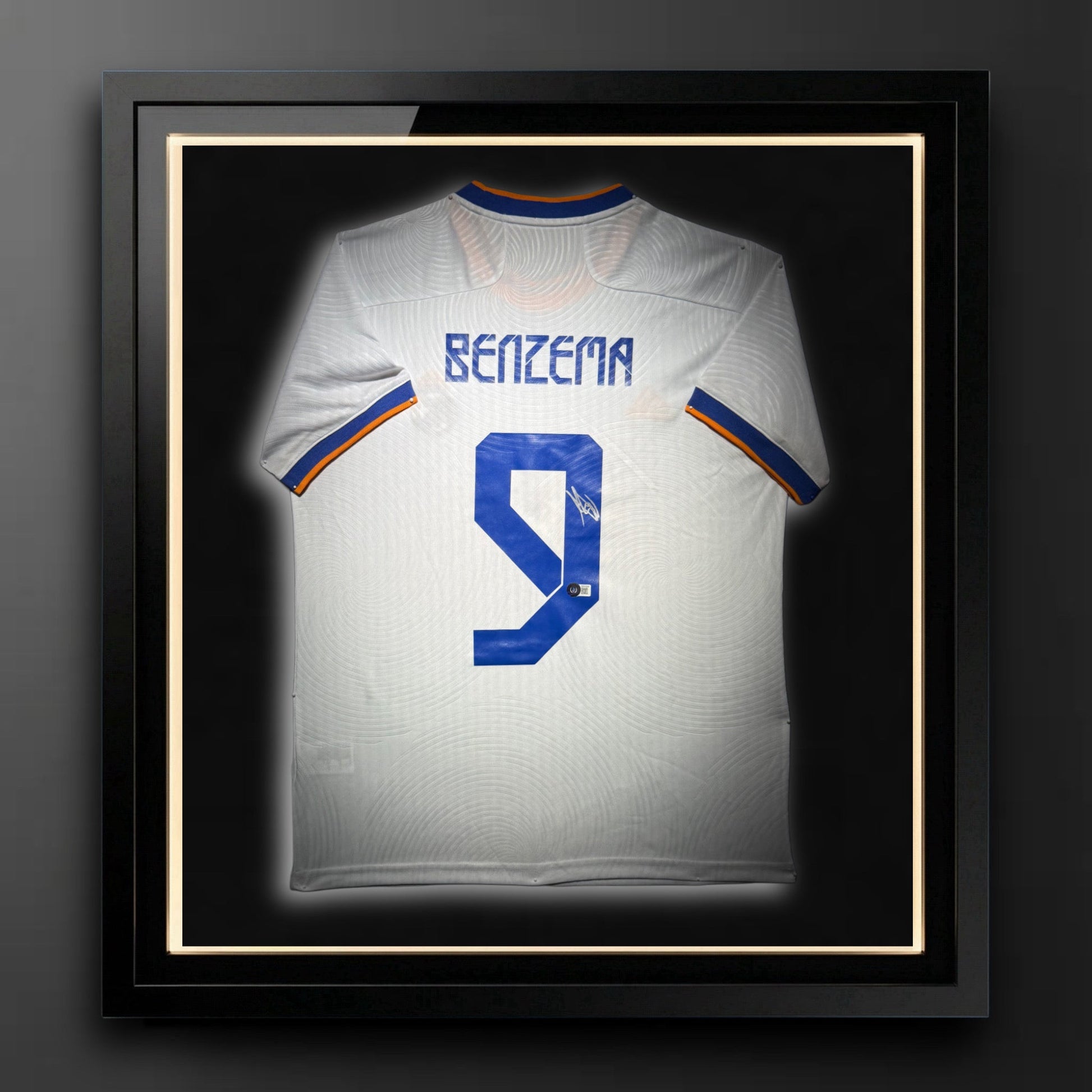 Karim Benzema Signed Real Madrid Authentic Jersey Certified by Beckett authentic-signatures