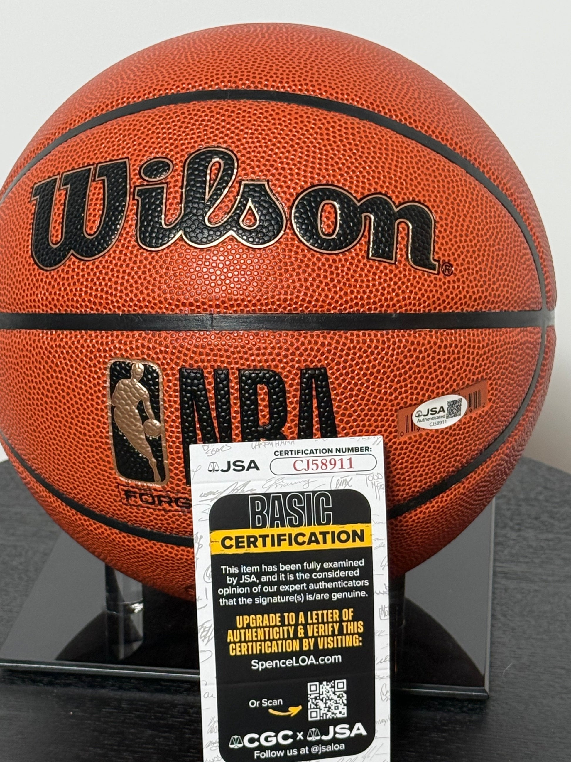 Basketball Authentique signe par Anthony Davis et certifie par JSA authentic-signatures