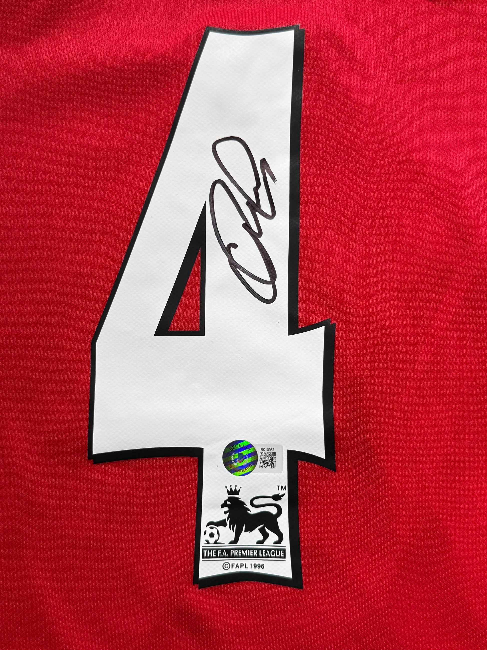 Maillot Domicile signe par Patrick Vieira Arsenal FC 2003-04 Certifie par Beckett authentic-signatures