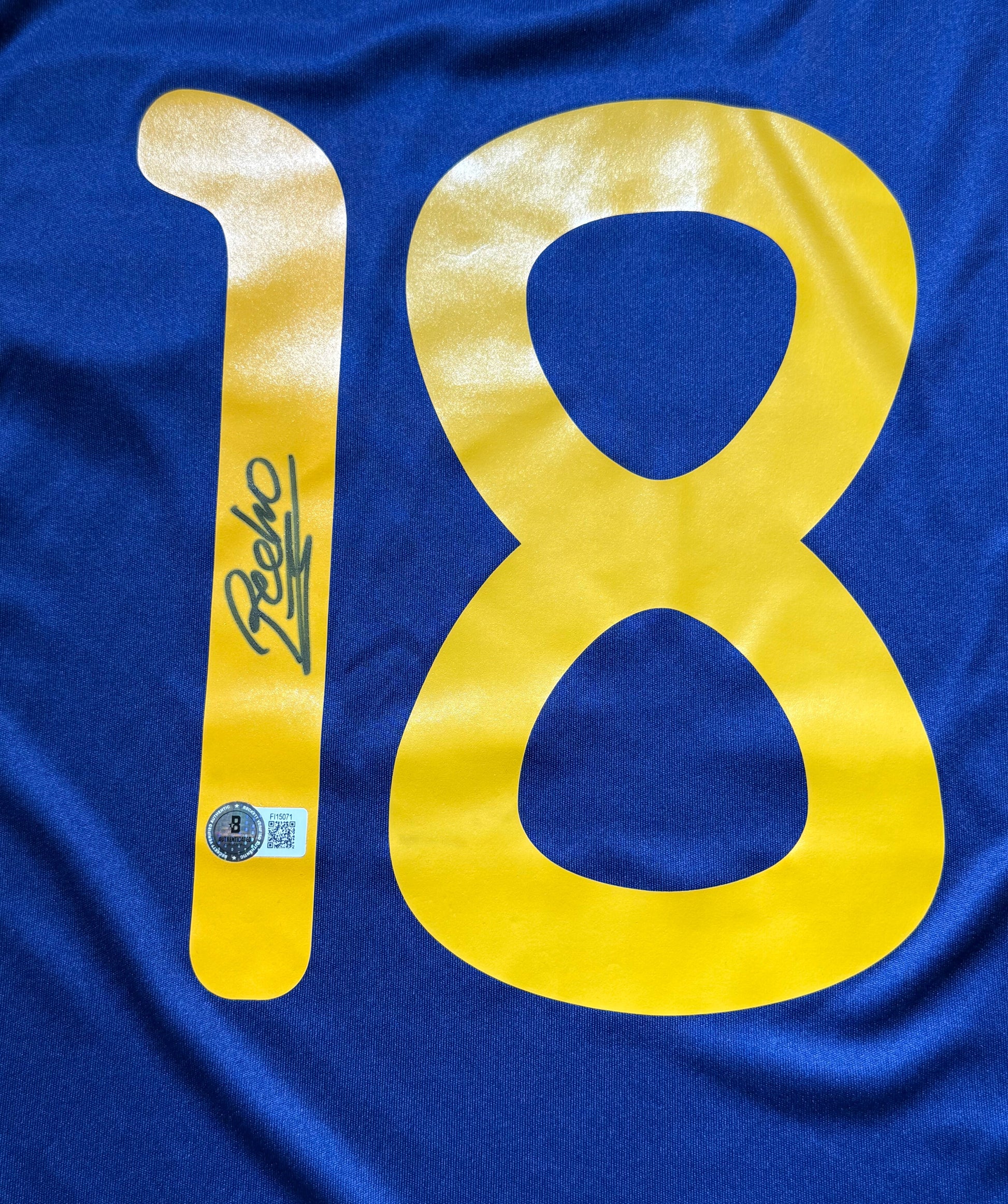 Maillot Exterieur Espagne Edition Coupe du Monde 2010 Pays-Bas/Espagne  signe par Pedro et Certifie par Beckett authentic-signatures