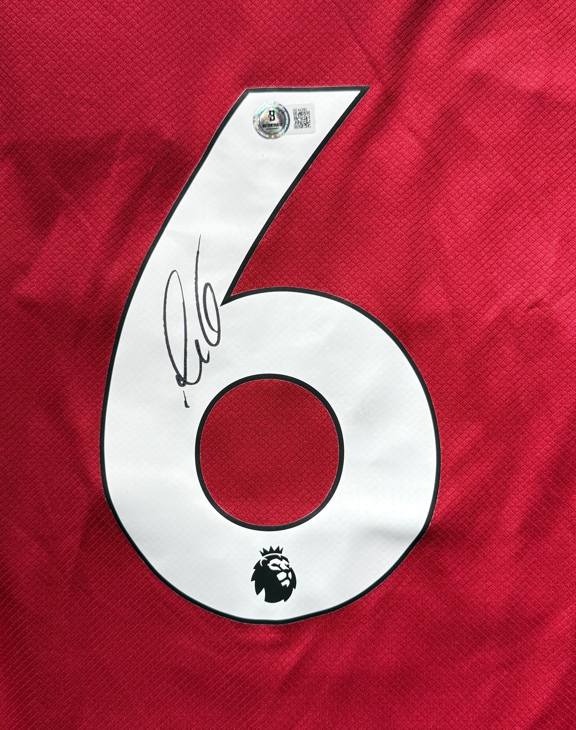 Maillot Domicile signe par Thiago Alcantara Liverpool FC 2022-23 Certifie par Beckett authentic-signatures