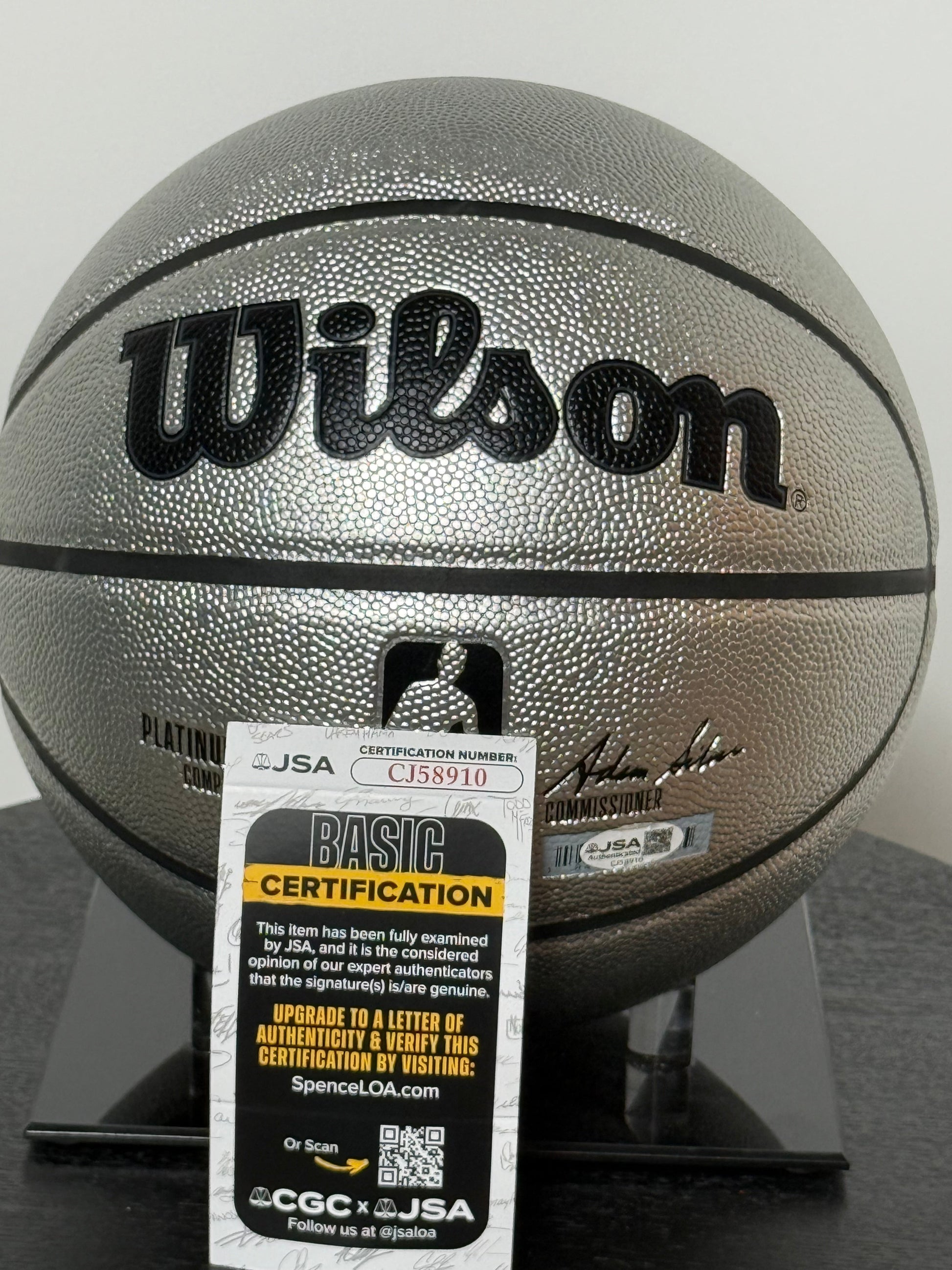 Basketball Authentique signé par Kevin Durant et certifie par JSA authentic-signatures