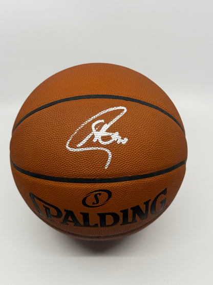 Stephen Curry, ballon Authentique signé, certifié par Beckett et Stephen Curry