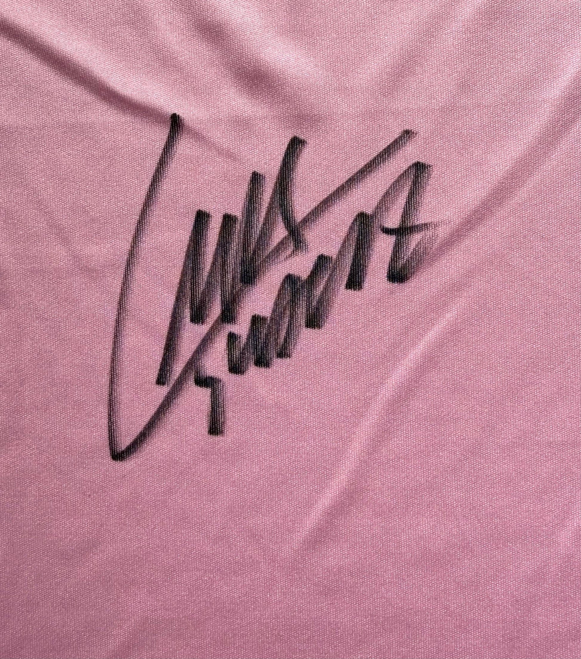 Maillot Exterieur Inter Miami 2024 signe par Luis Suarez et certifie par Beckett authentic-signatures