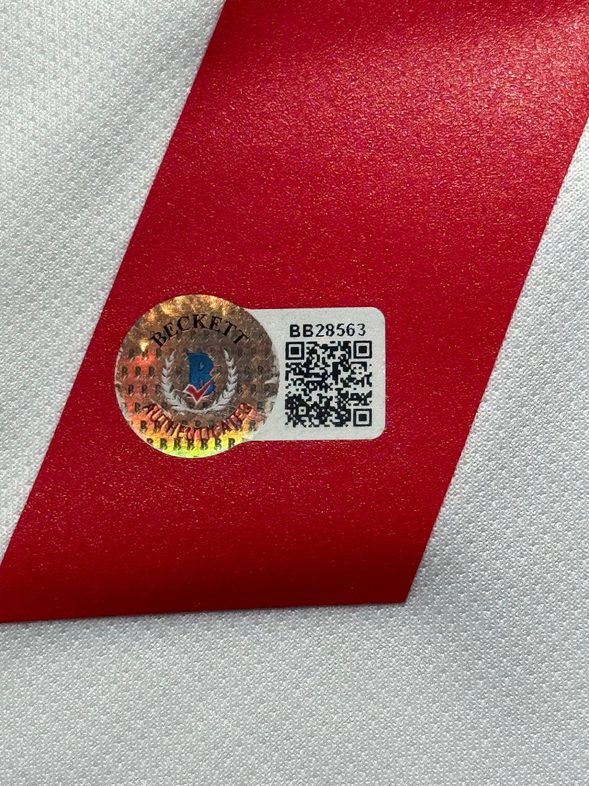 Maillot Exterieur Equipe du Portugal Edition Euro 2024 signe par Joao Felix et Certifie par Beckett authentic-signatures