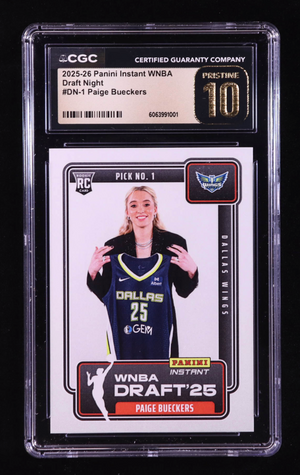 Paige Bueckers 2025-26 Panini Instant WNBA Draft Night #DN1 RC (CGC Pristine 10) authentic-signatures