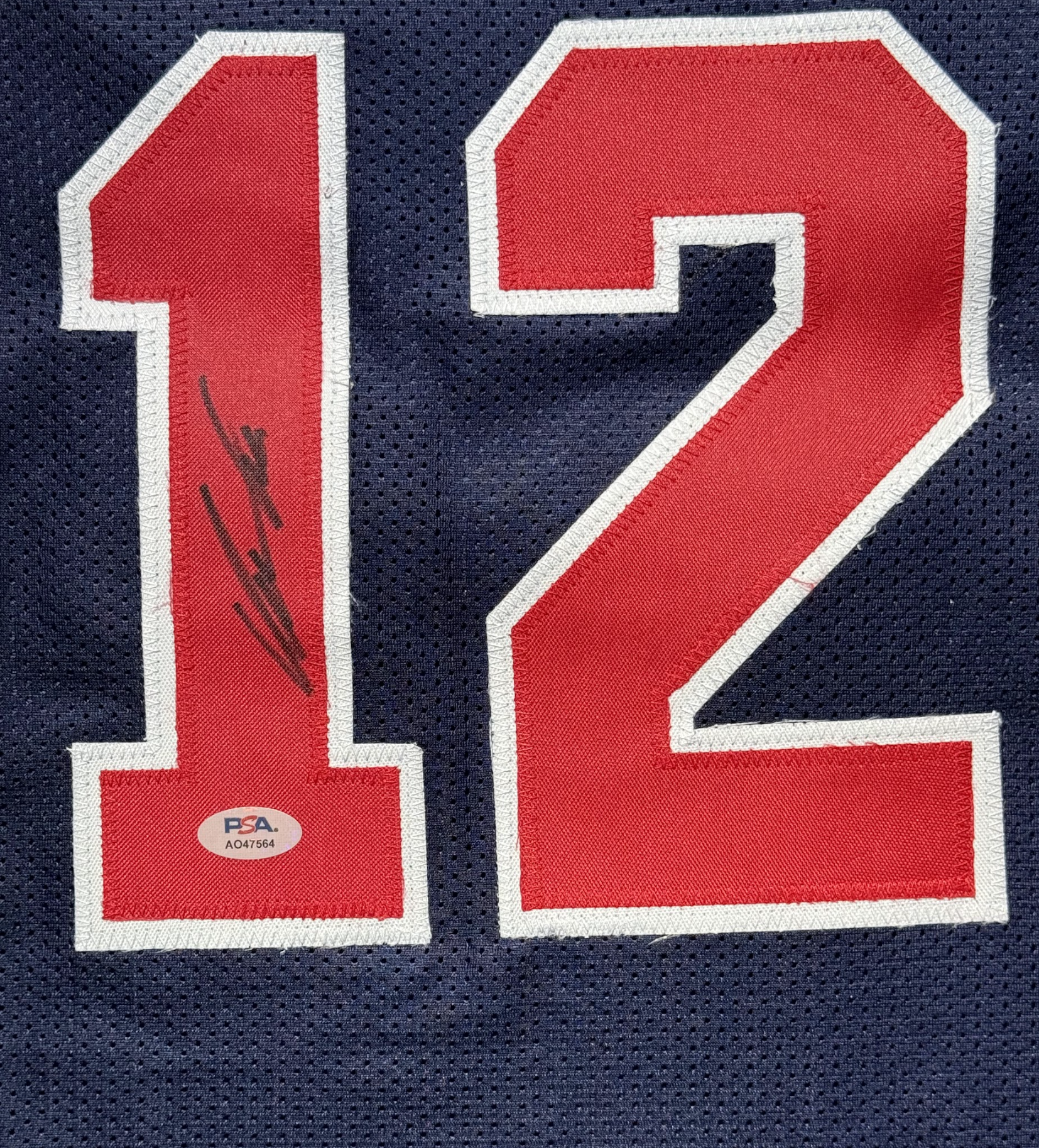 Maillot Custom Exterieur Team USA Edition Championnat du Monde FIBA 1994 signe par Dominique Wilkins et certifie par PSA authentic-signatures
