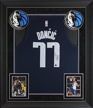 Cadre Maillot Authentique Dallas Maverick signe par Luka Doncic certifie par Beckett authentic-signatures