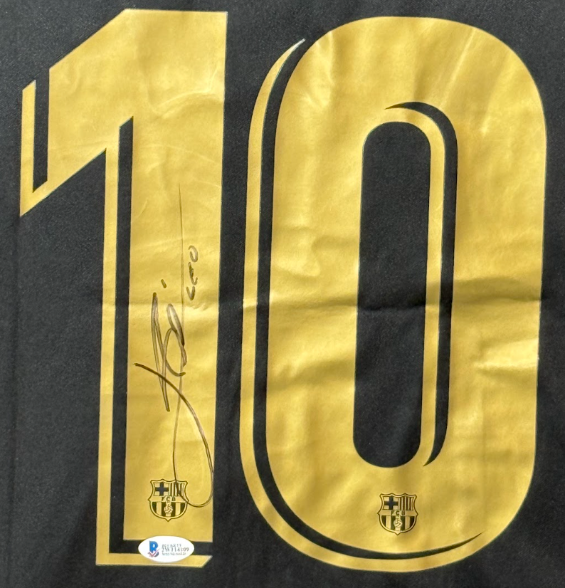 Maillot Authentique FC Barcelone saison 2020-2021 signé par Lionel Messi et certifié par Beckett authentic-signatures