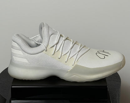 Chaussure Droite signee par James Harden et certifiee par Beckett authentic-signatures