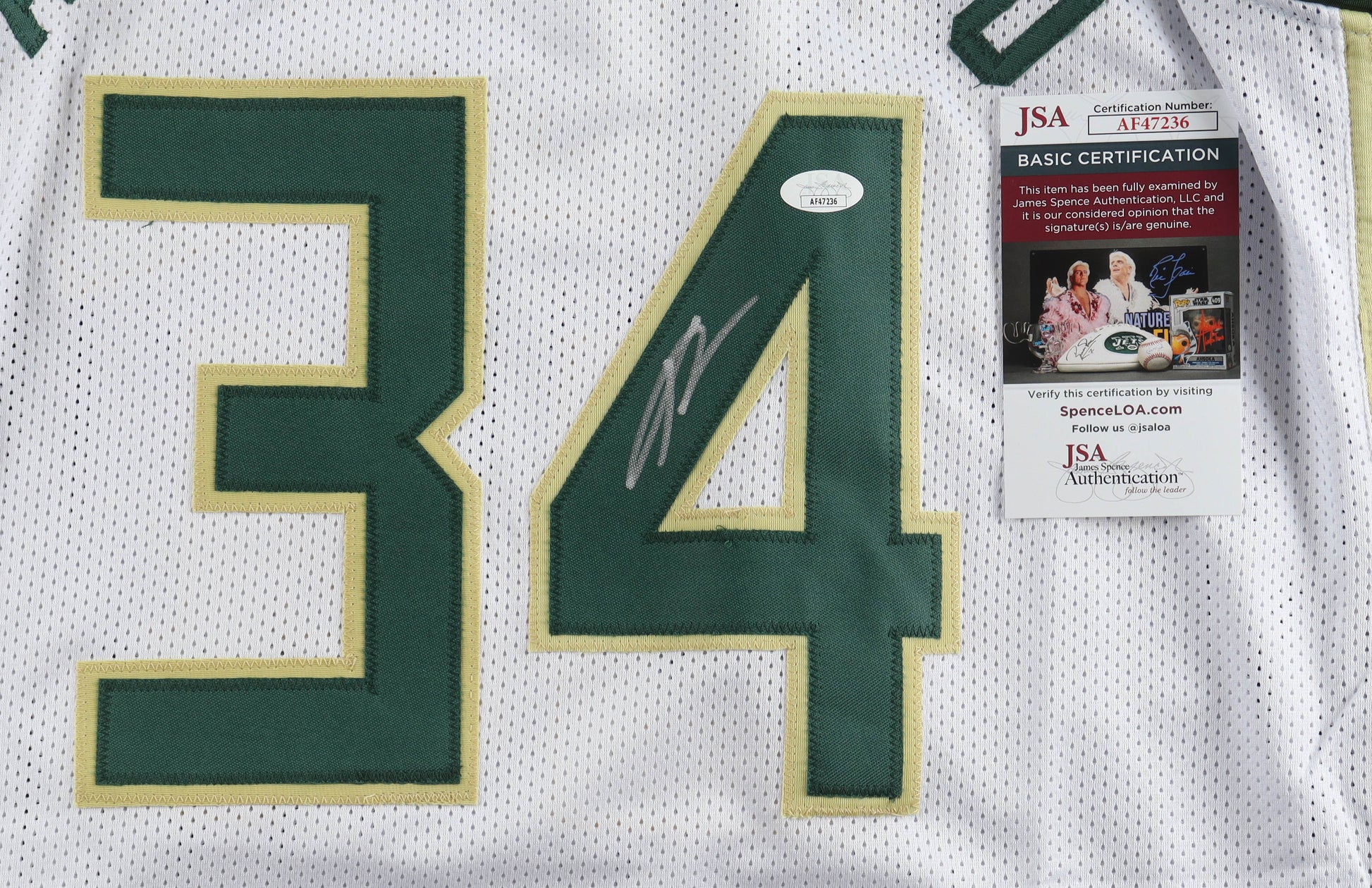 Maillot Custom Domicile Milwaukee Bucks signe par Giannis Antetokoumpo certifie par JSA authentic-signatures