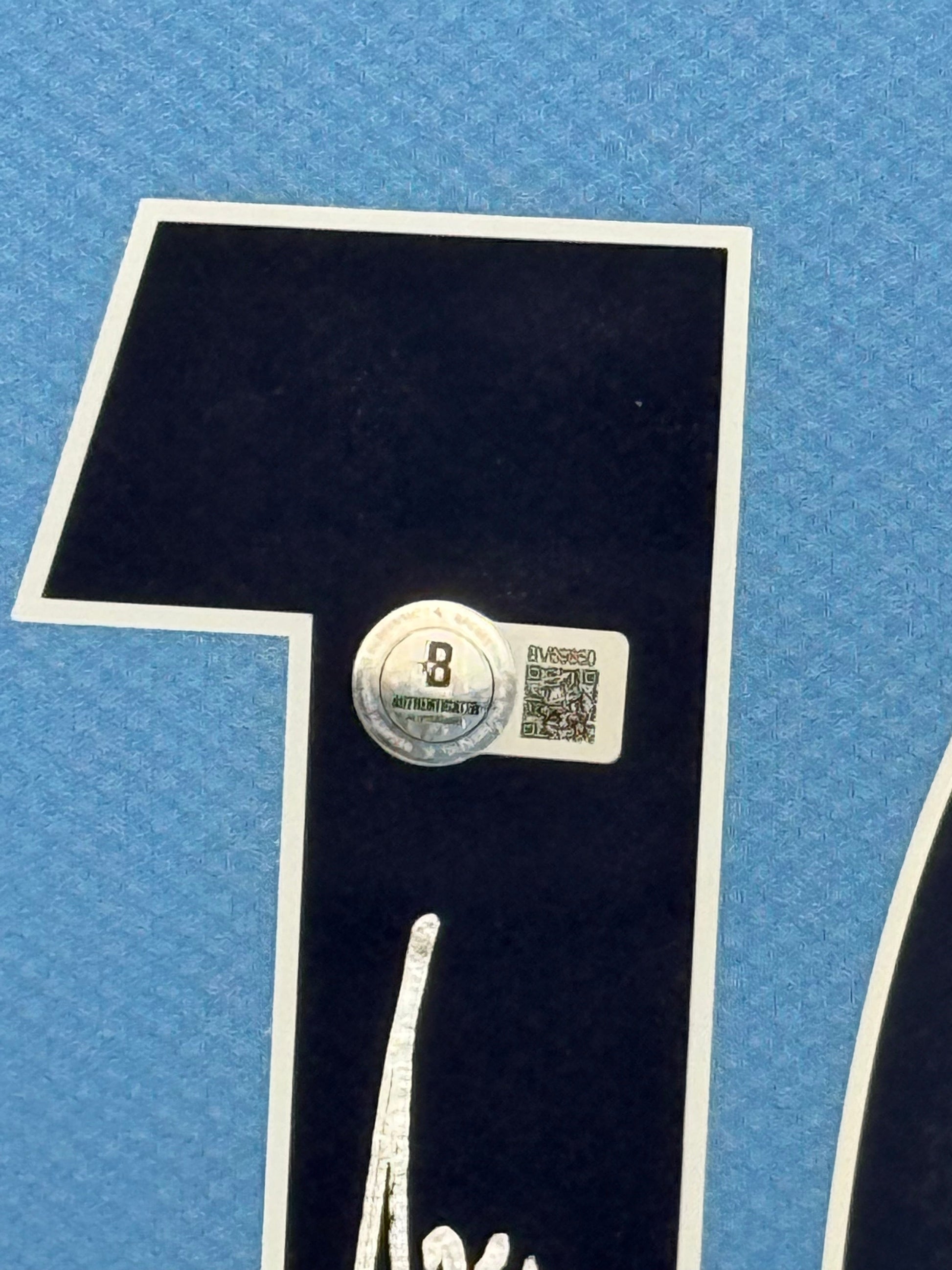 Maillot Domicile Manchester City FC signé par Sergio Aguero Certifie par Beckett authentic-signatures