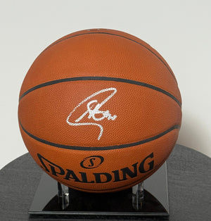 Basketball Authentique signé par Stephen Curry et certifie par Beckett et Stephen Curry authentic-signatures