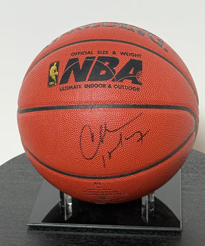 Basketball Authentique signé par Charles Barkley et certifie par Beckett authentic-signatures