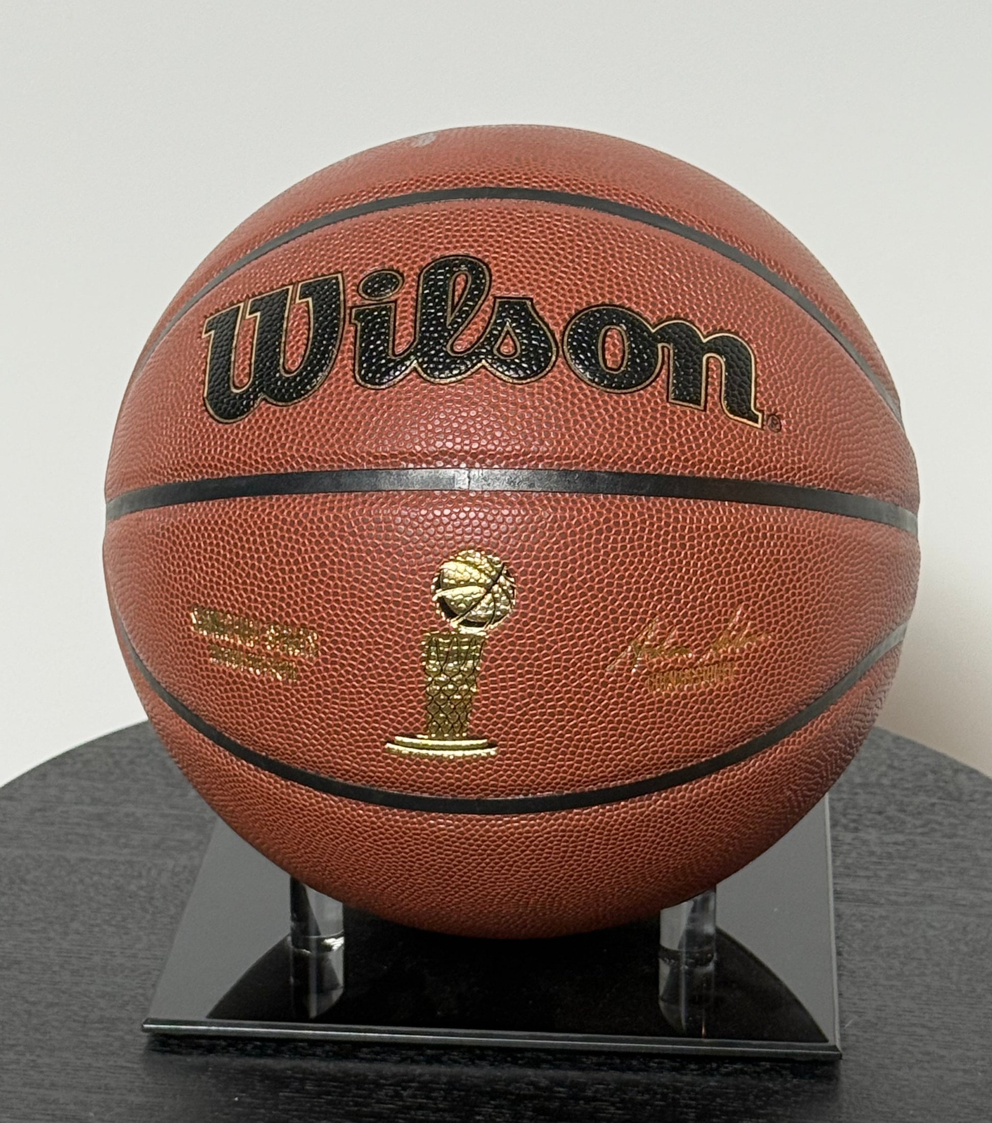 Basketball Authentique signe par Klay Thompson et certifie par JSA authentic-signatures