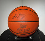 Basketball Finals NBA 2001 signe par Kobe Bryant certifie par Beckett et PSA authentic-signatures