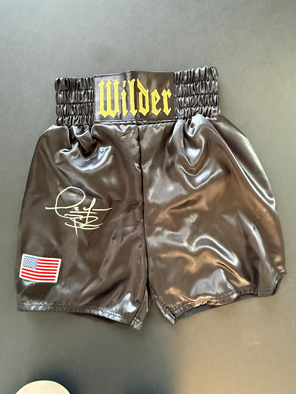 Authentique Short de Boxe signé par Deontay Wilder et certifié par Beckett authentic-signatures