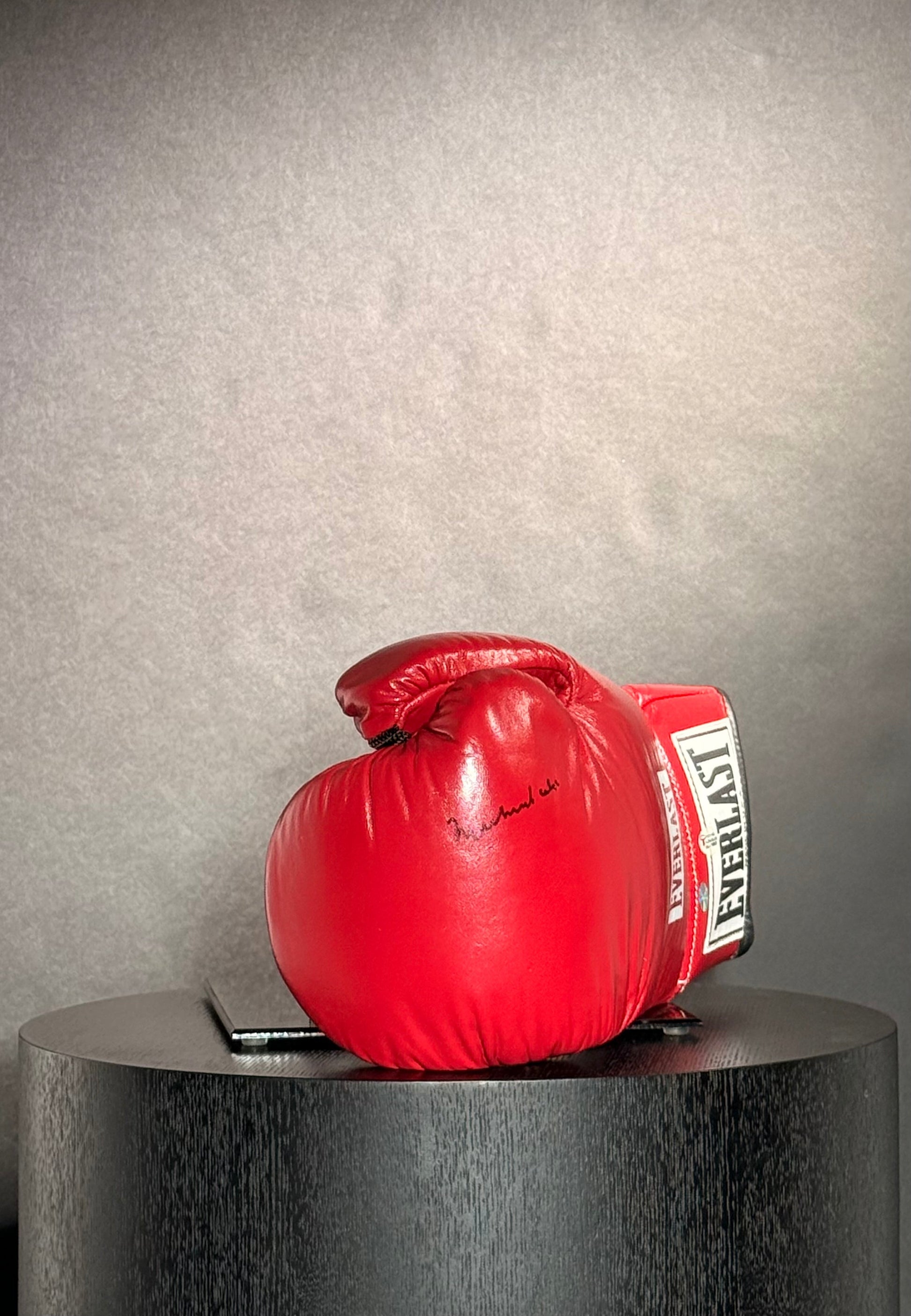 RARE  Authentique Gant  de Boxe Gauche signé par Mohammad Ali et certifié par JSA authentic-signatures