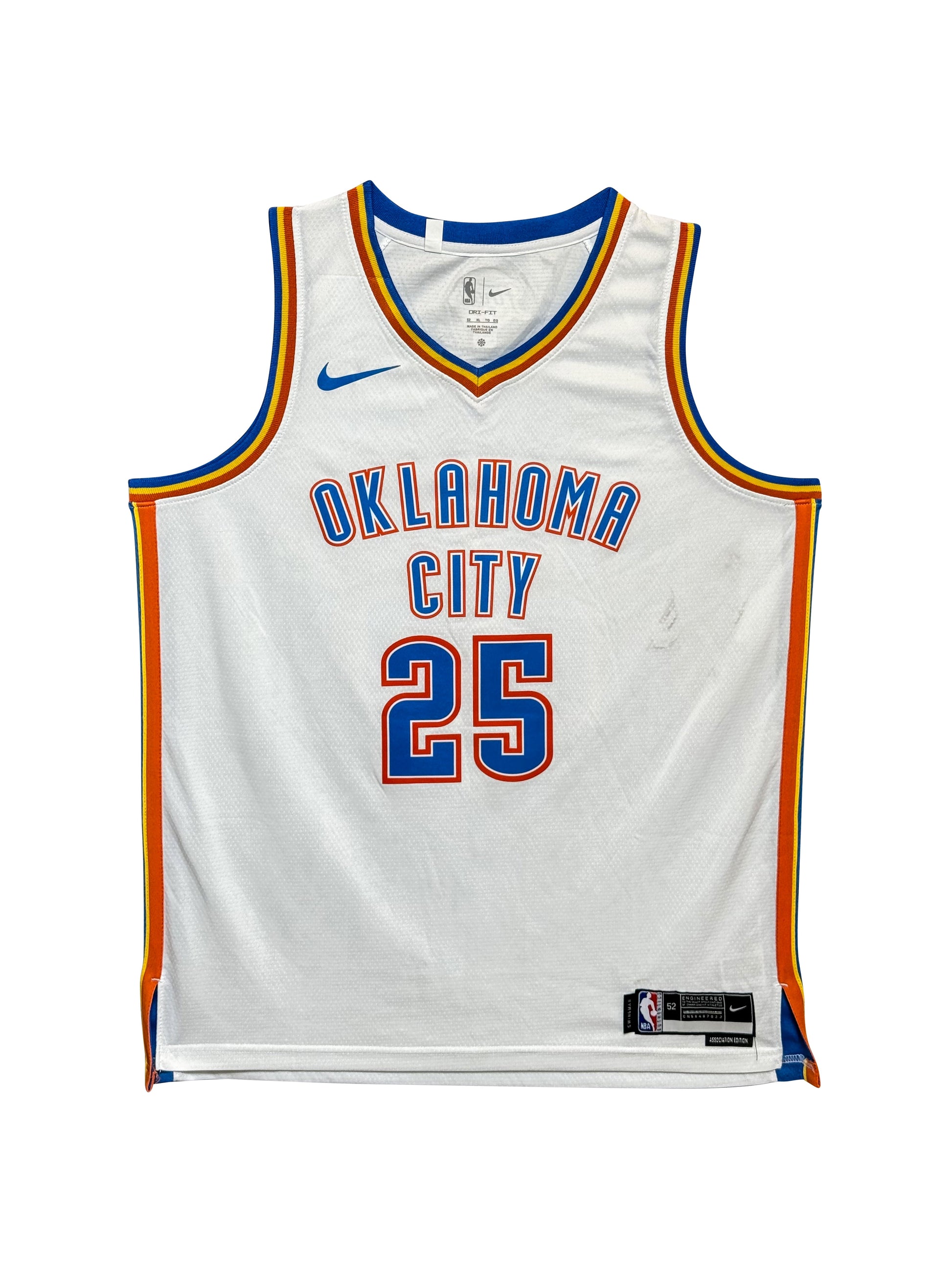 Maillot Authentique Domicile  signe "NBA CHAMP 25" tous les joueurs de OKC Thunder certifie par PSA authentic-signatures