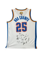 Maillot Authentique Domicile  signe "NBA CHAMP 25" tous les joueurs de OKC Thunder certifie par PSA authentic-signatures