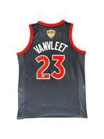 Maillot Finals patch Authentique Exterieur Toronto Raptors signe par Fred Van Fleet certifie par JSA authentic-signatures