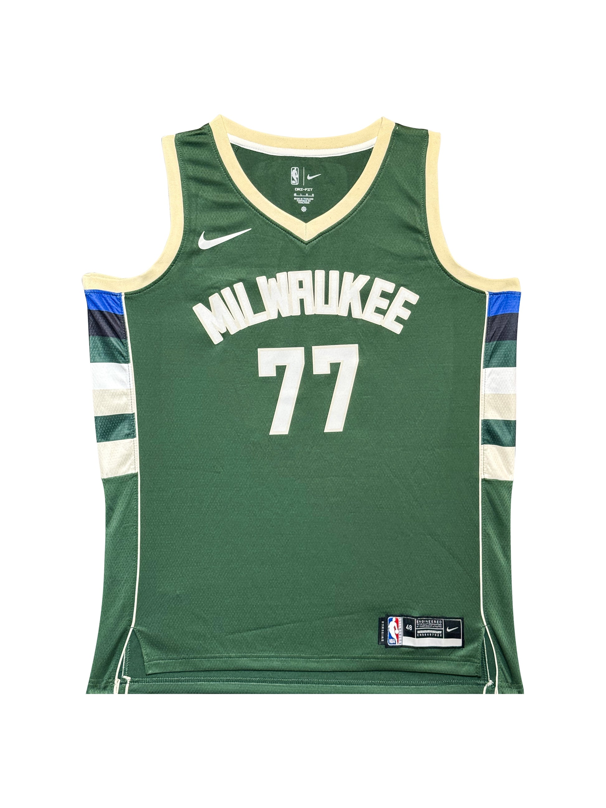 Maillot Authentique Domicile Milwaukee Bucks signe A.J Johnson  par certifie par PSA authentic-signatures