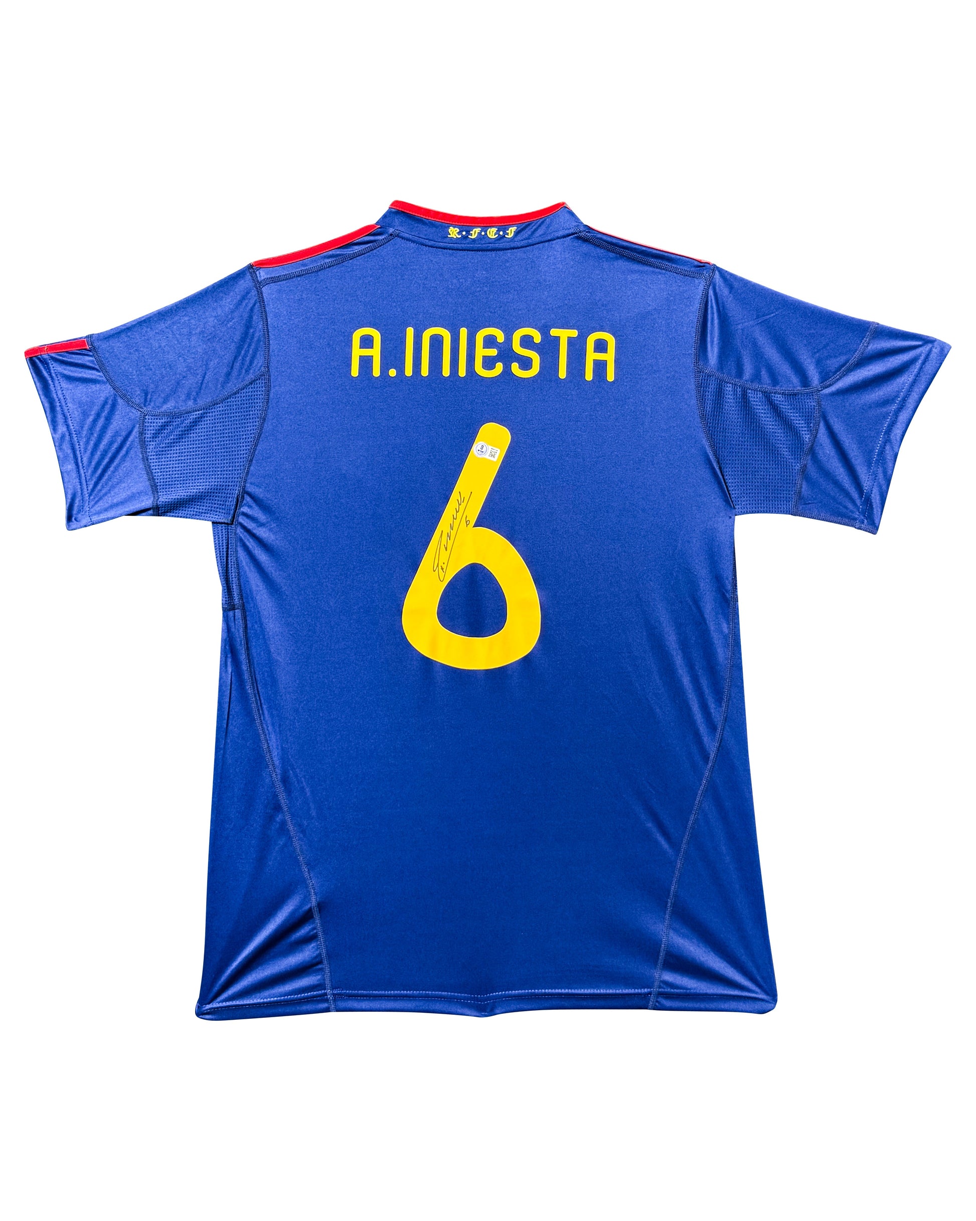 Maillot Exterieur Espagne Edition FINALE Coupe du Monde 2010 Pays-Bas/Espagne  signe par Andres Iniesta et Certifie par Beckett authentic-signatures