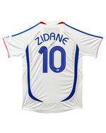 Maillot Equipe de France Exterieur Finale Coupe du Monde FIFA 2006 signe par Zinedine Zidane certifie par JSA authentic-signatures