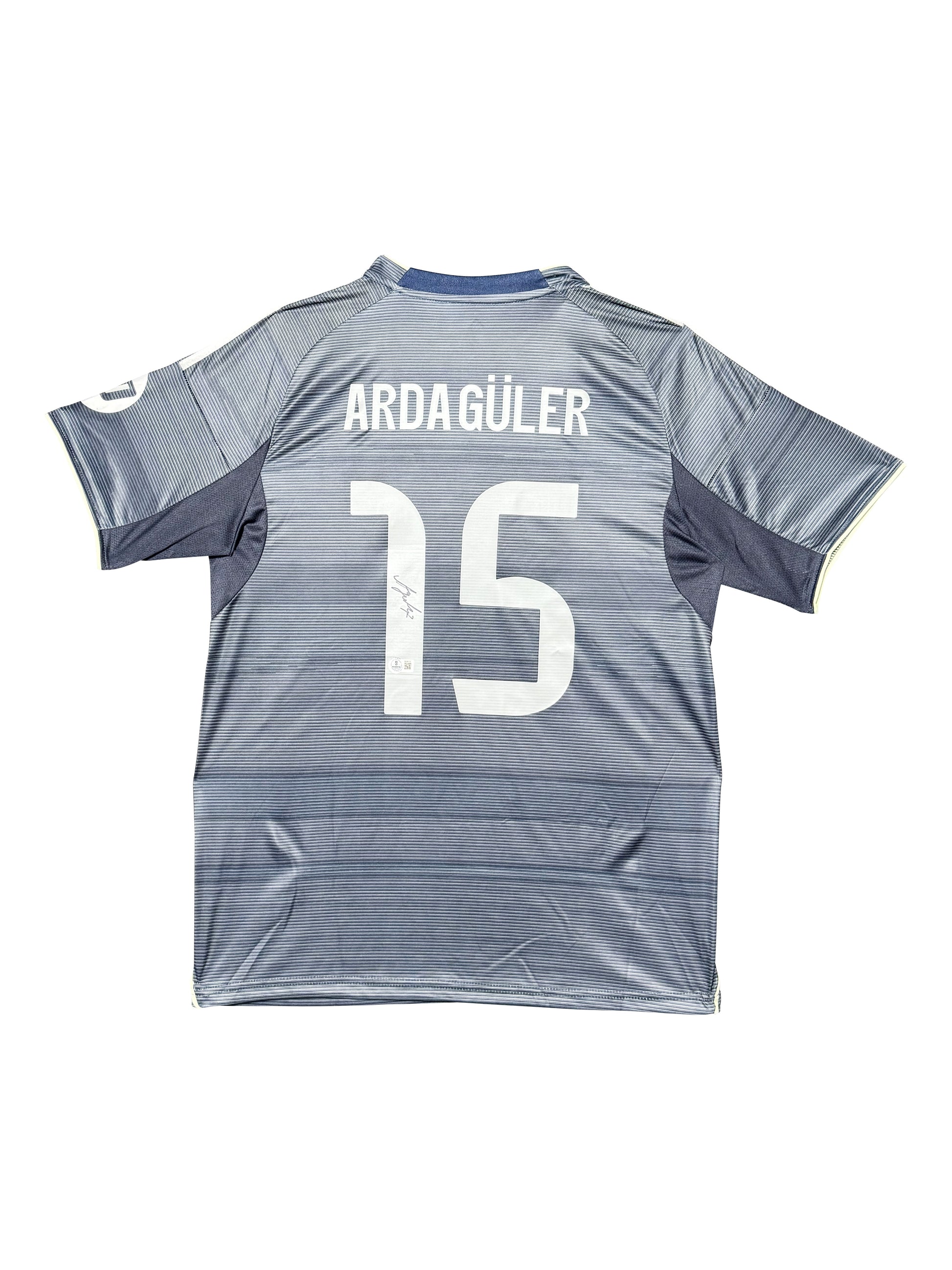 Maillot Exterieur Real Madrid 2025-26 signe par Arda Guler Certifié par Beckett authentic-signatures