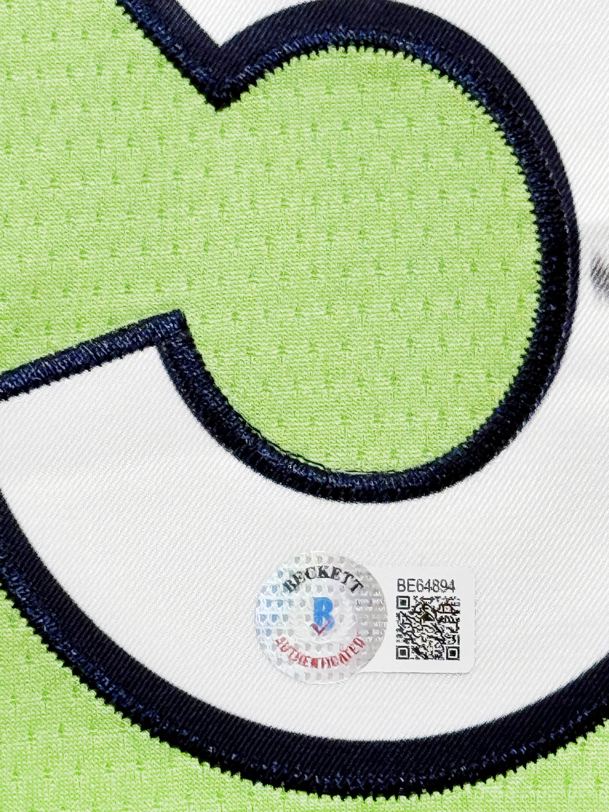 Maillot Authentique Minnesota Timberwolves signé par Anthony Edwards et certifié par Beckett authentic-signatures