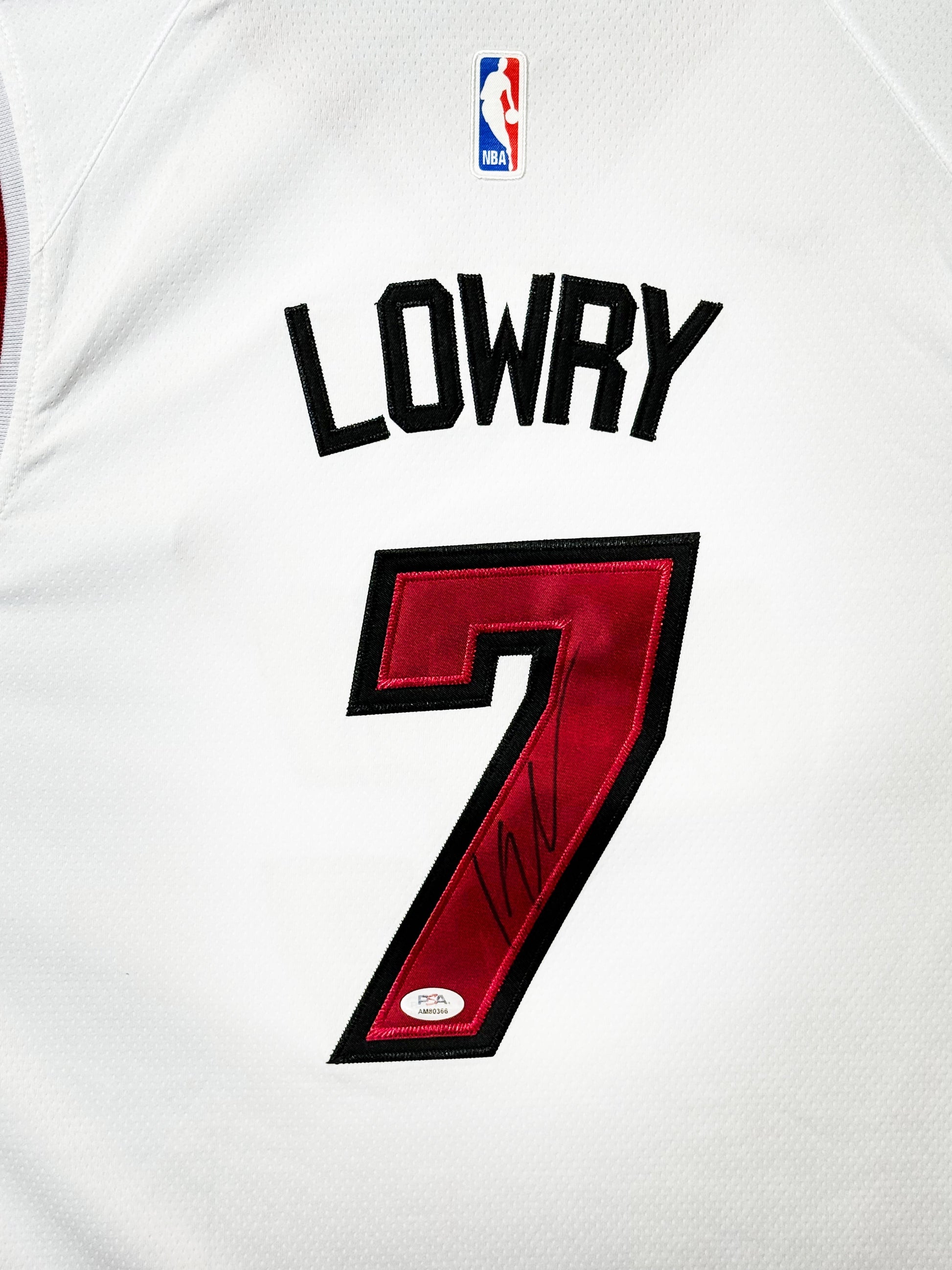 Maillot Authentique Miami Heat signé par Kyle Lowry et certifié par JSA authentic-signatures