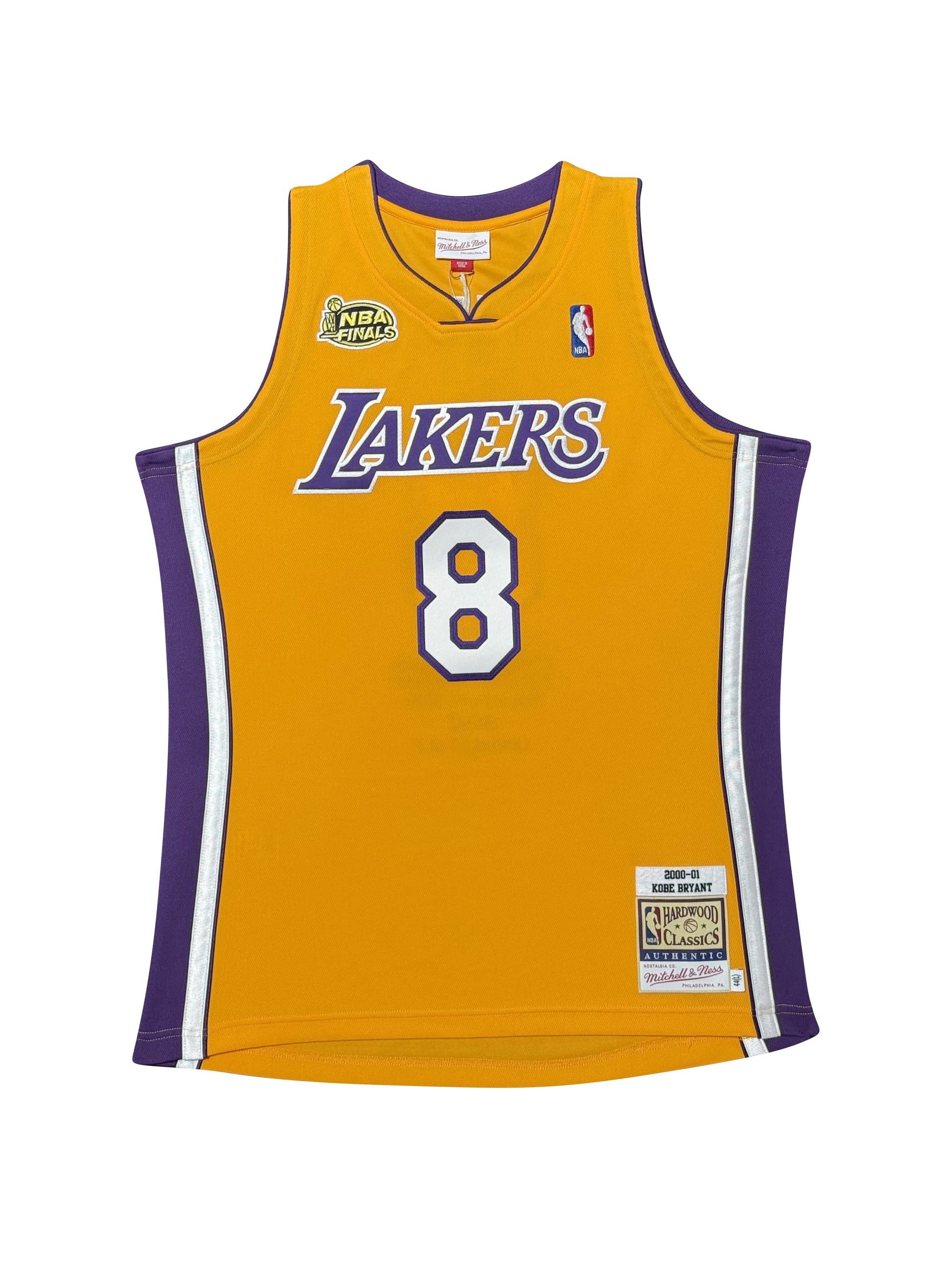 PIECE UNIQUE 1/1`Maillot Authentique Mitchell and Ness Finals patch saison 2000-2001 Los Angeles LAKERS signé par KOBE BRYANT et certifié par PSA/DNA authentic-signatures
