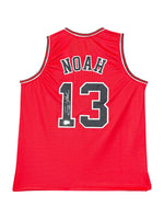 Maillot Custom Chicago BULLS signé par Joakim Noah et certifié parBeckett authentic-signatures