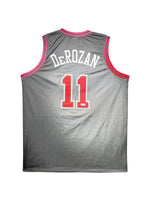 Maillot Custom Exterieur Chicago Bulls  signe par DeMar DeRozan certifie par Beckett authentic-signatures