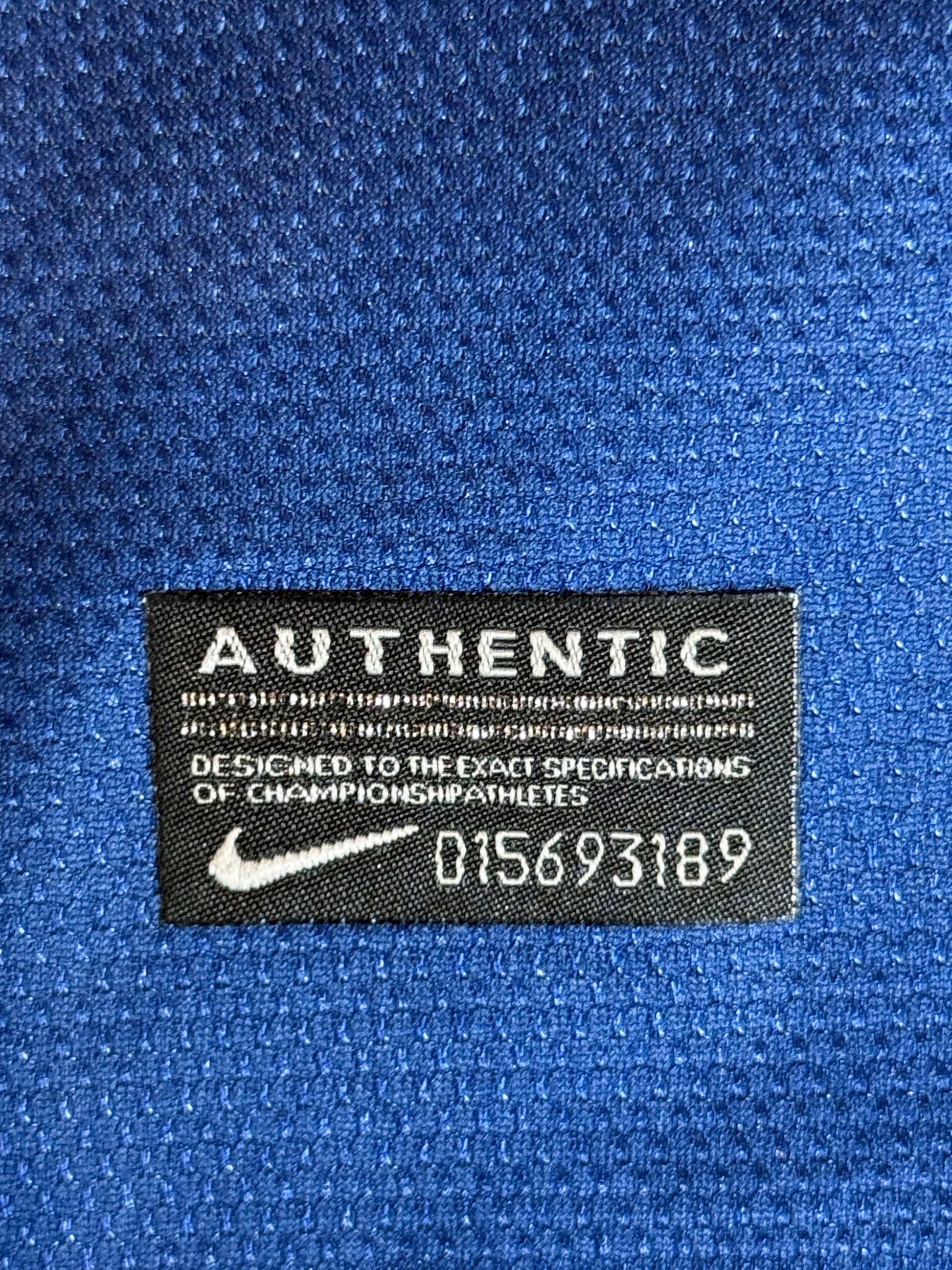 Maillot Authentique FC Barcelone saison 2012-2013 signé par Andres Iniesta et certifié par Beckett authentic-signatures