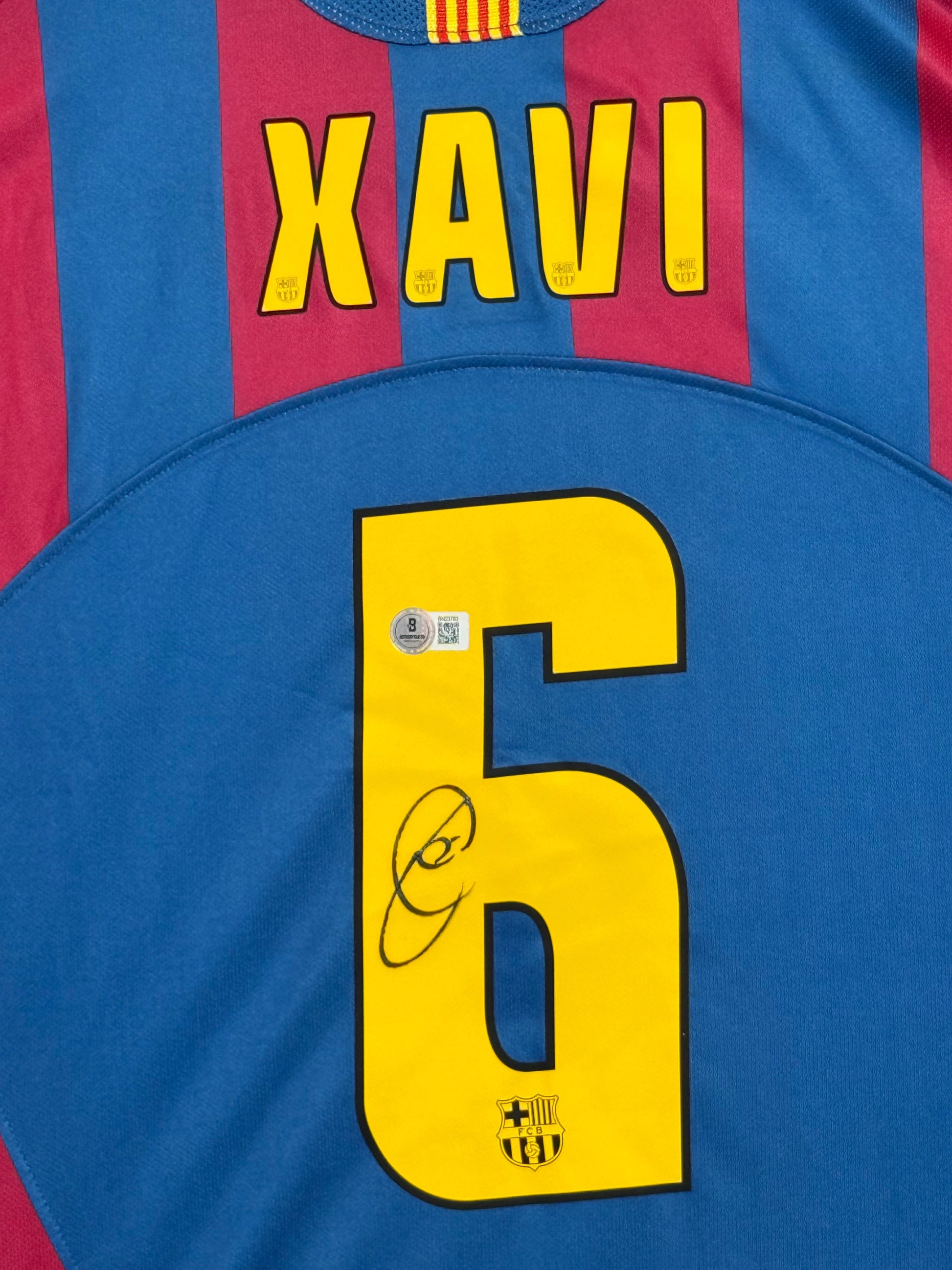 Maillot Authentique FC Barcelone Finale Champions League 2006 signé par Xavi Hernandez et certifié par Beckett authentic-signatures
