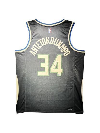 Maillot Authentique Exterieur Milwaukee Bucks signe par Giannis Antetokounmpo et certifie par Beckett authentic-signatures