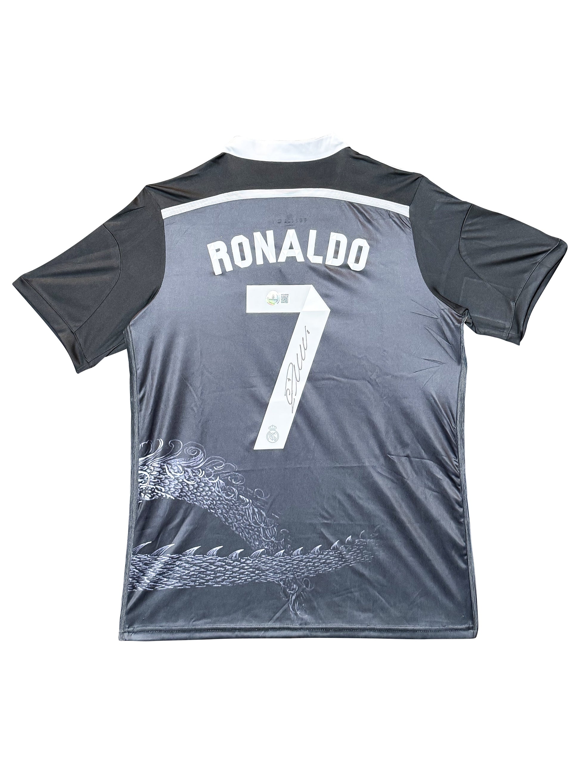 Maillot Authentique Real Madrid 'DRAGON' 2014-15 signé par Cristinao Ronaldo et certifié par Beckett authentic-signatures