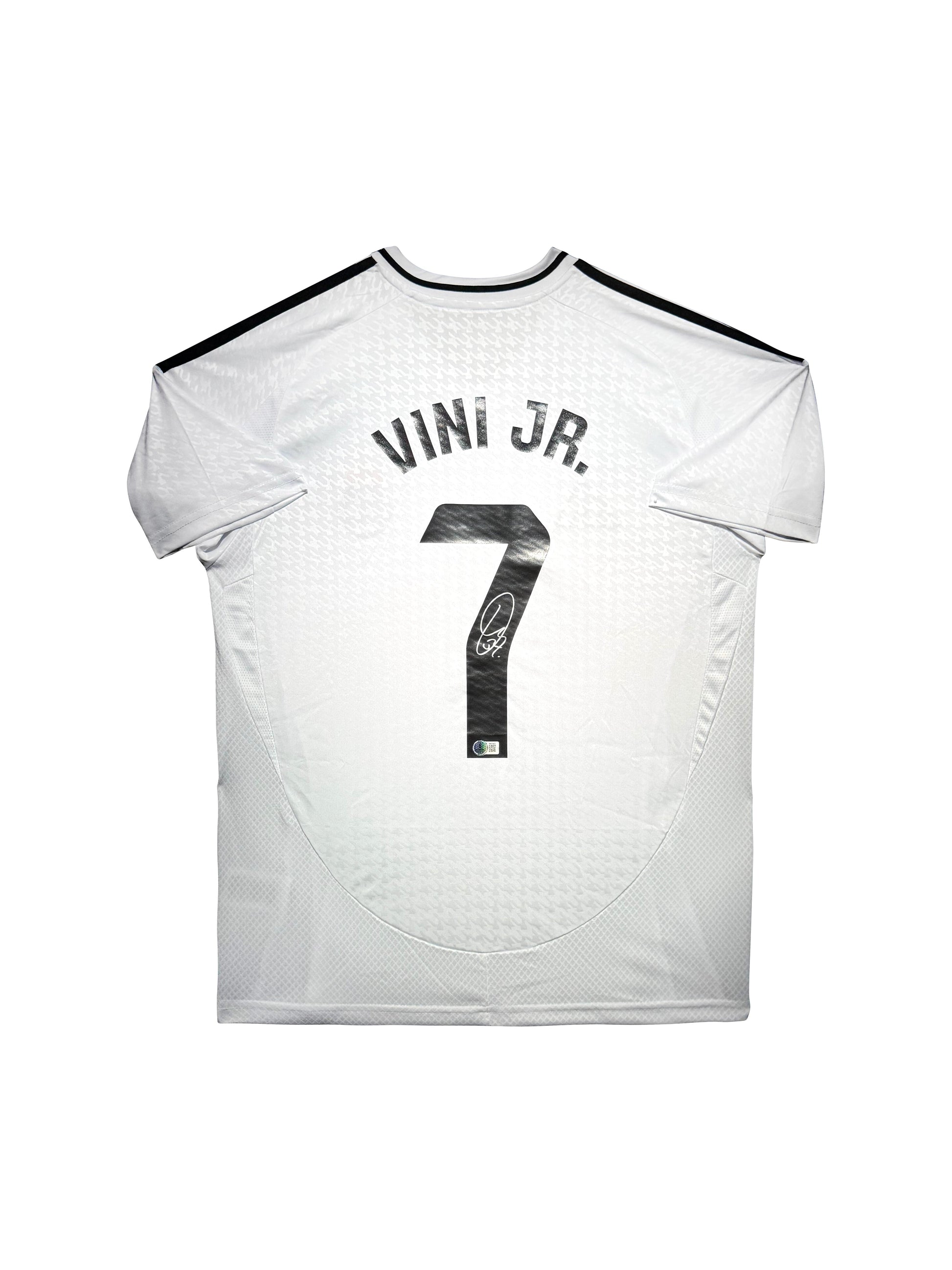 Maillot Domicile Real Madrid CF 2022-24 signe par Vinicius Jr.et Certifie par Beckett authentic-signatures
