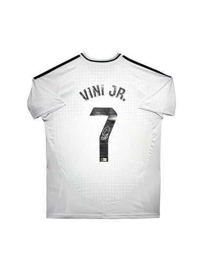 Maillot Domicile Real Madrid CF 2022-24 signe par Vinicius Jr.et Certifie par Beckett authentic-signatures