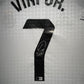Maillot Domicile Real Madrid CF 2022-24 signe par Vinicius Jr.et Certifie par Beckett authentic-signatures