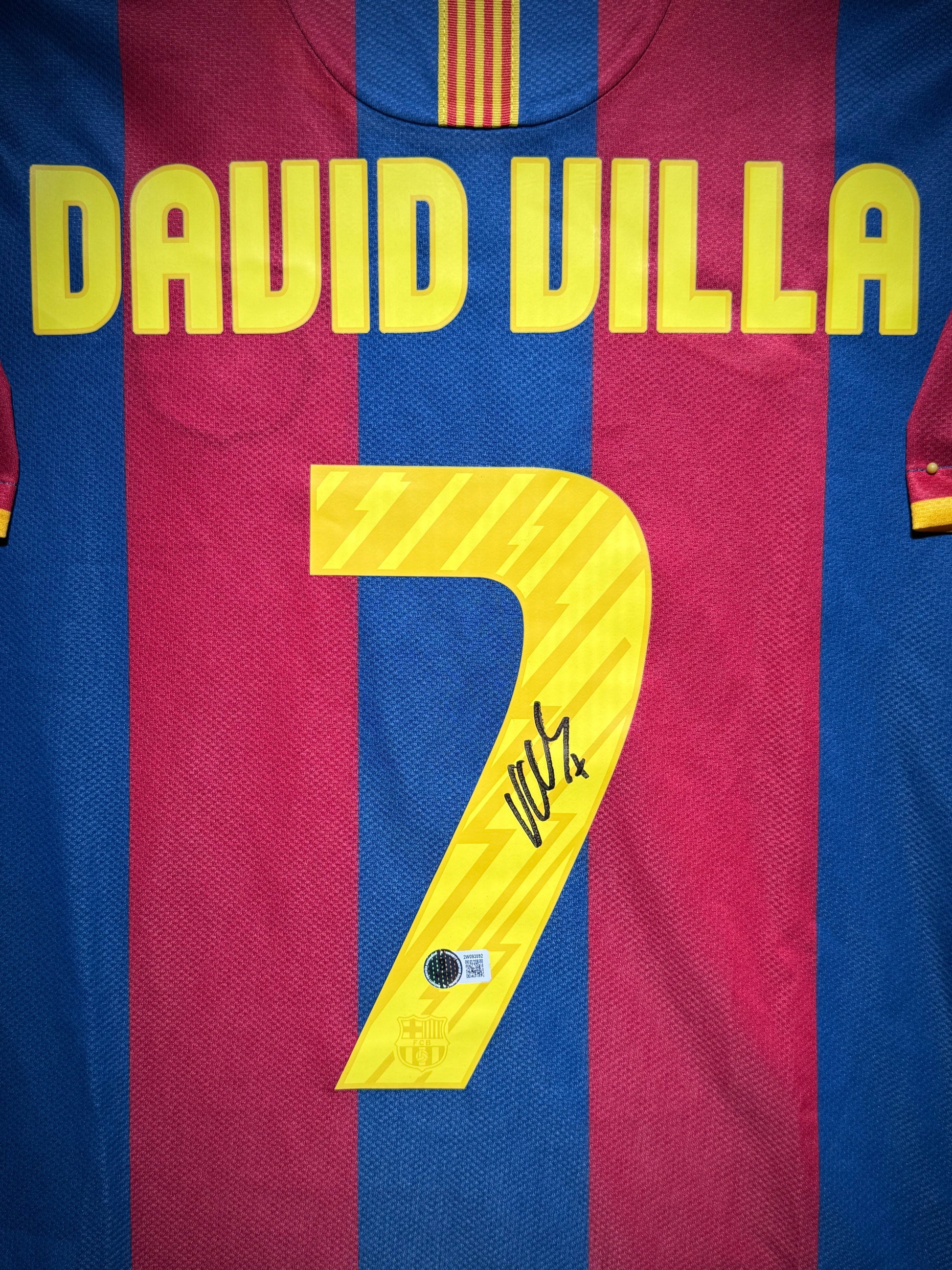 Maillot Domicile signe par David Villa FC Barcelone 2010-11 Certifie par Beckett authentic-signatures