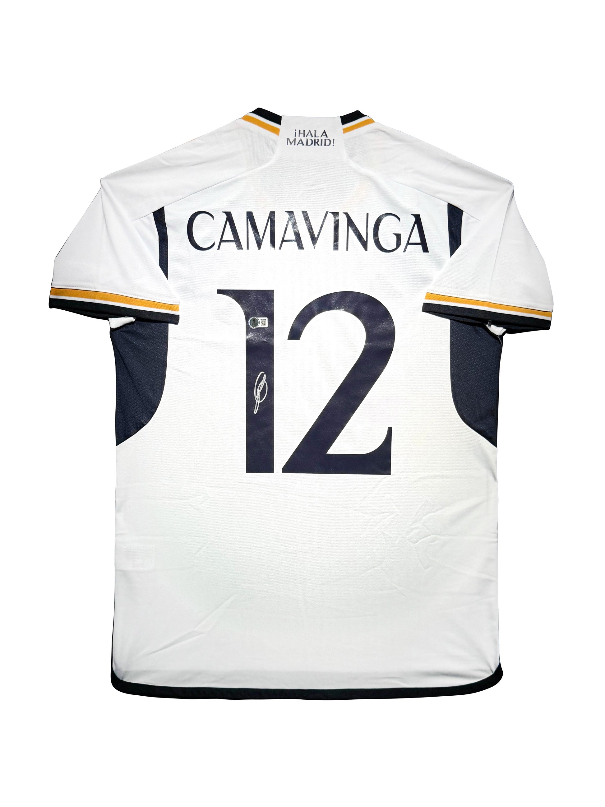 Maillot Domicile Real Madrid CF 2022-23 signe par Eduardo Camavinga et Certifie par Beckett authentic-signatures