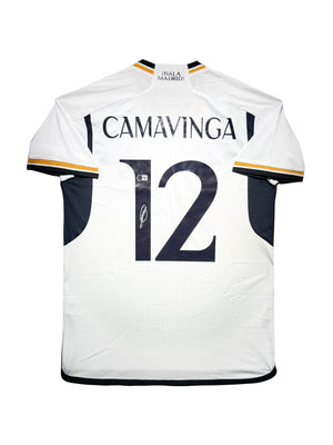 Maillot Domicile Real Madrid CF 2022-23 signe par Eduardo Camavinga et Certifie par Beckett authentic-signatures