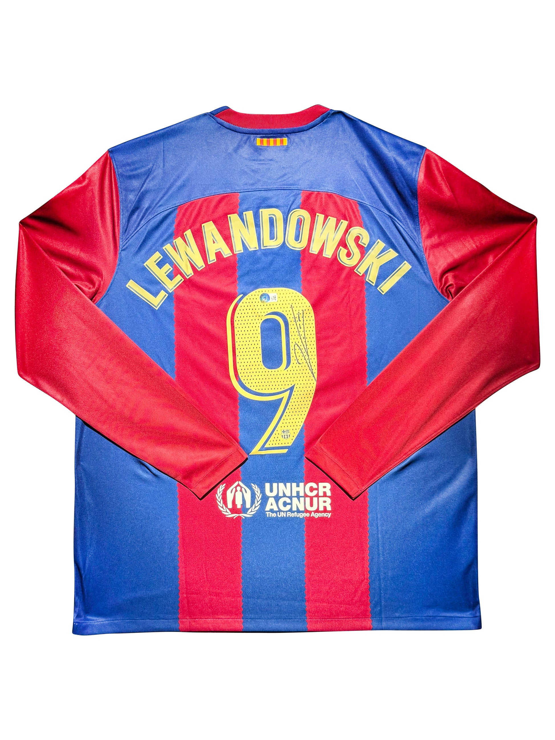 Maillot Domicile signe par Robert Lewandowski FC Barcelone 2022-23 Certifie par Beckett authentic-signatures