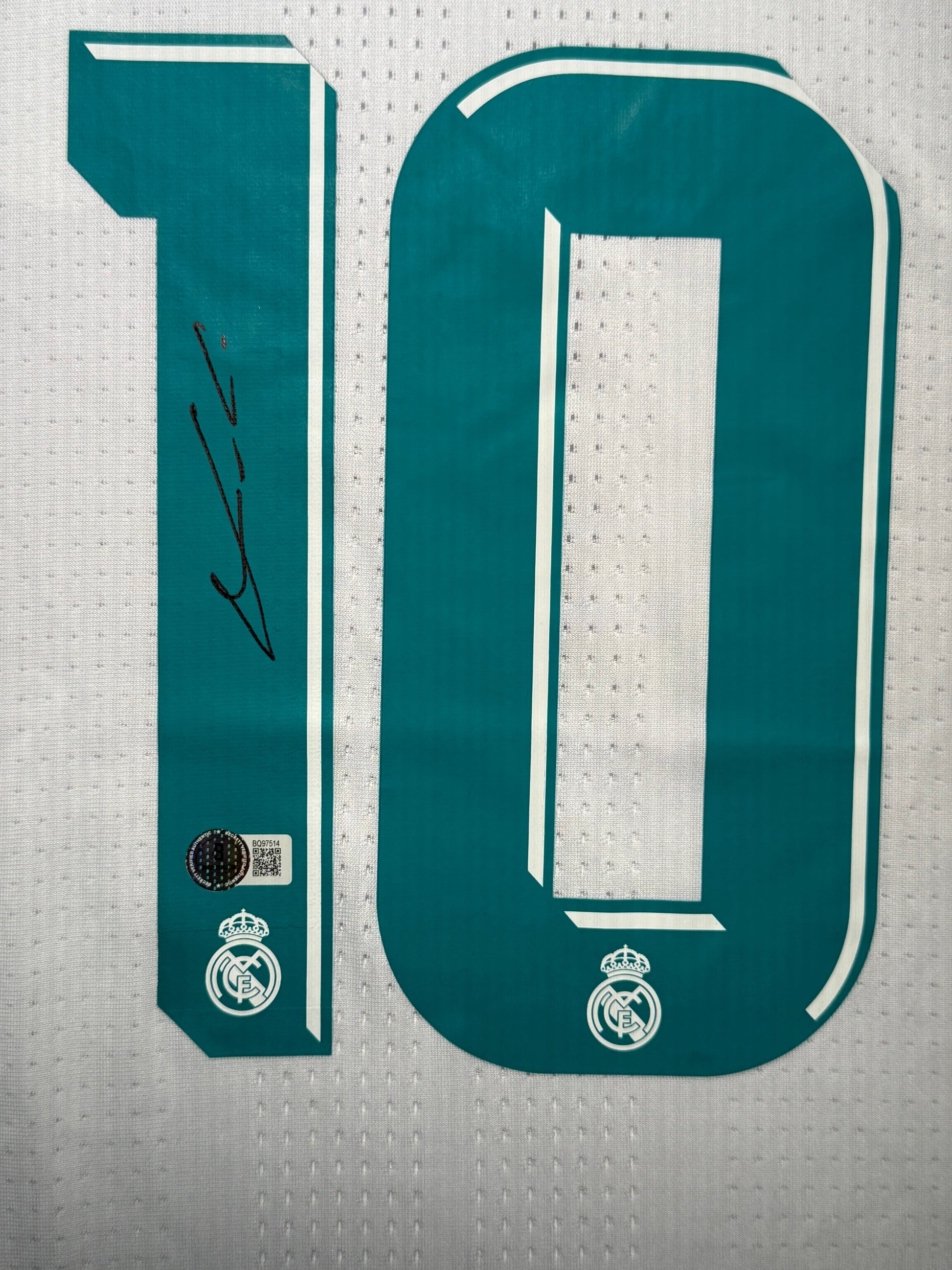 Maillot Domicile signe par Luka Modric Real Madrid CF 2017-18 Certifie par Beckett authentic-signatures