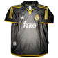Maillot Exterieur Real Madrid CF 1998-99 signe par Roberto Carlos et Certifie par Beckett authentic-signatures