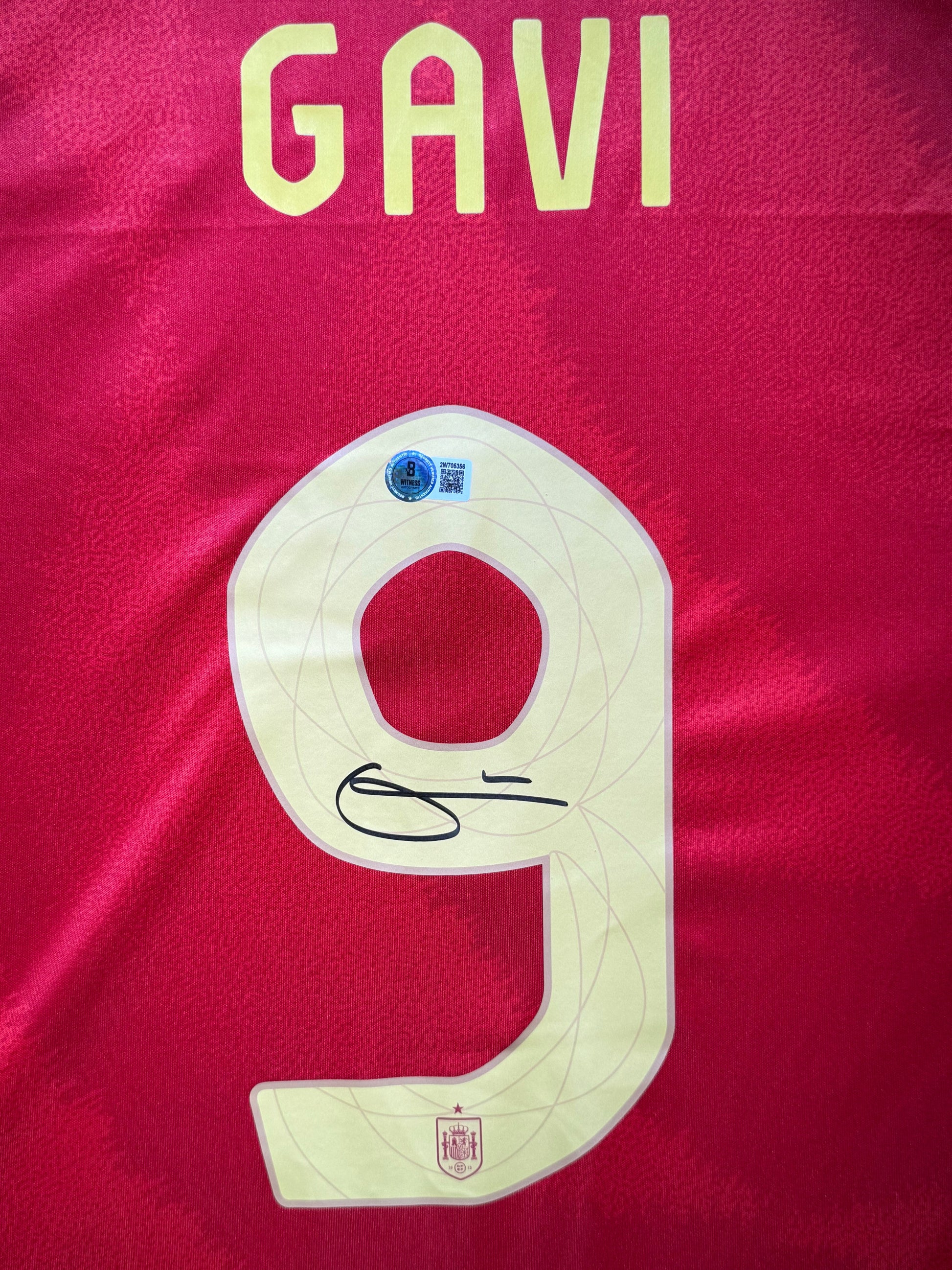 Maillot Domicile Edition Coupe du Monde 2022 Equipe d'Espagne signe par Gavi et Certifie par Beckett authentic-signatures