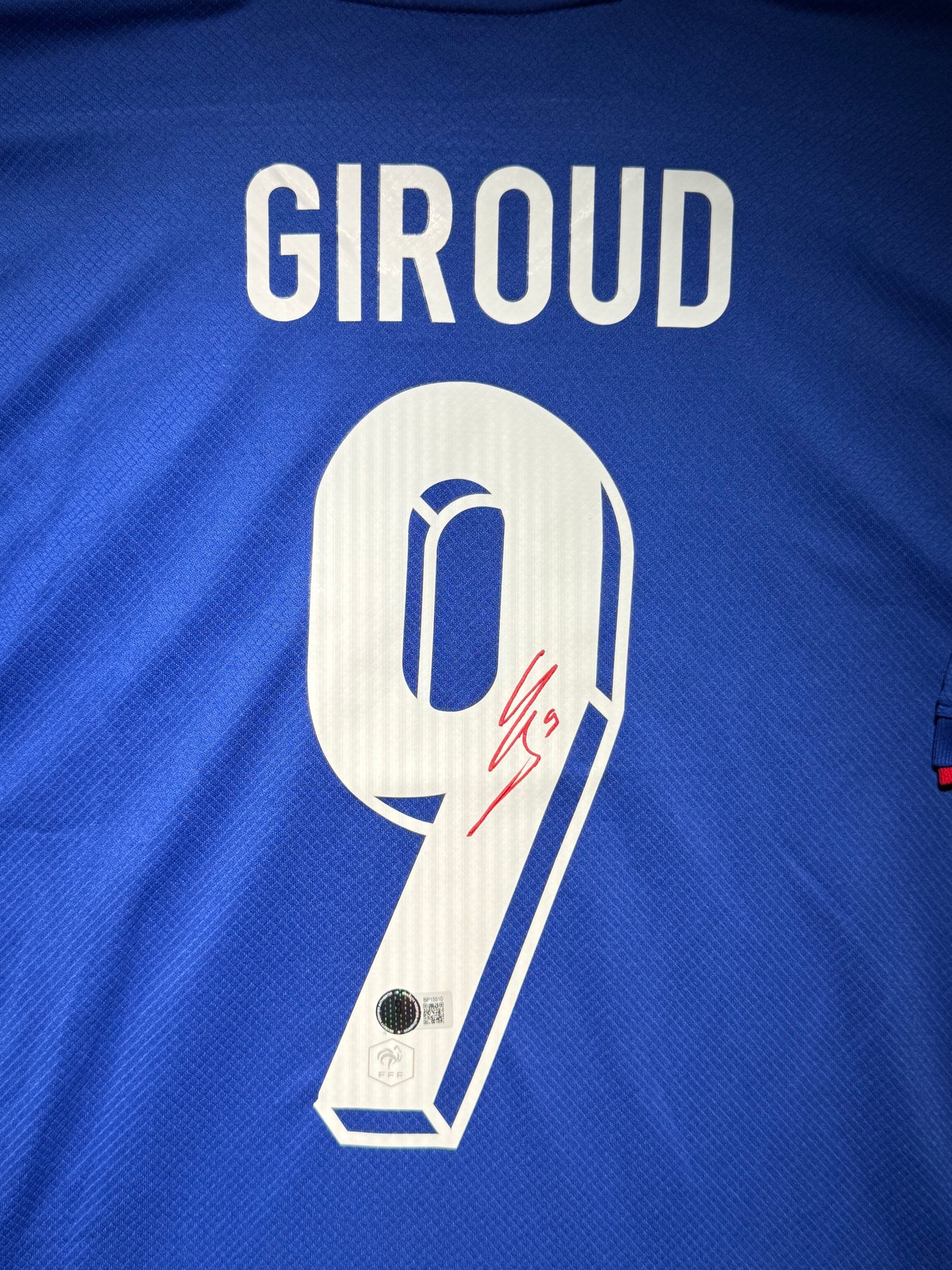 Maillot Domicile Equipe de France Edition Euro 2020 signe par Olivier Giroud  et certifie par Beckett authentic-signatures