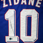 Maillot Domicile Equipe de France Edition Coupe du Monde 1998 signe par Zinedine Zidane et certifie par Beckett authentic-signatures